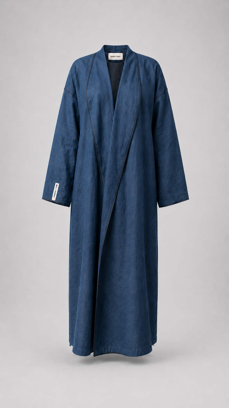 VYRA — Abaya
